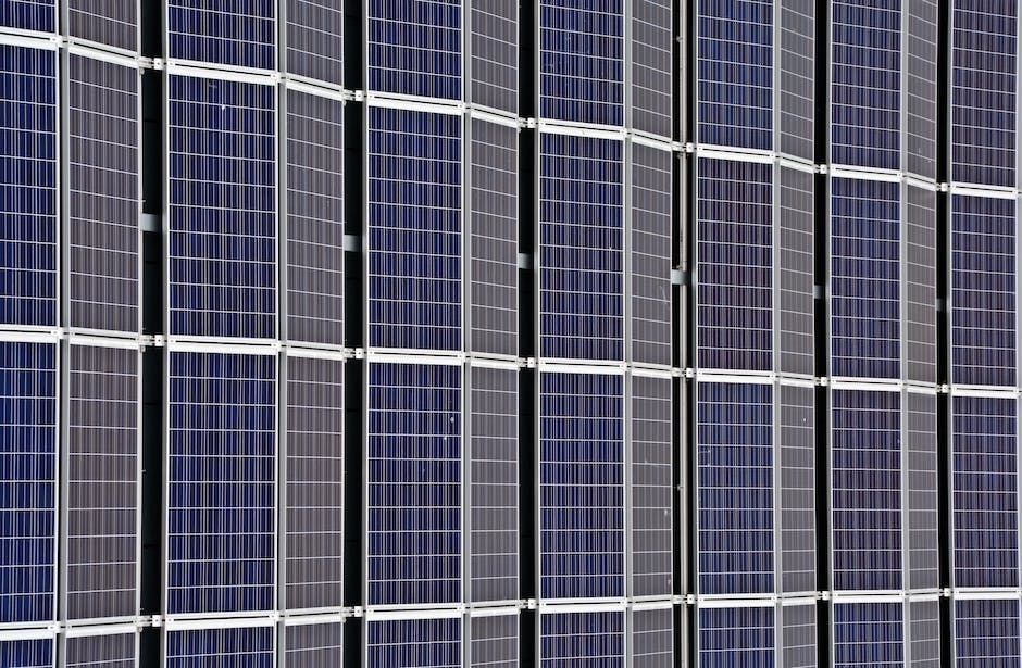 Do Solar Panels Go Offline At Night?